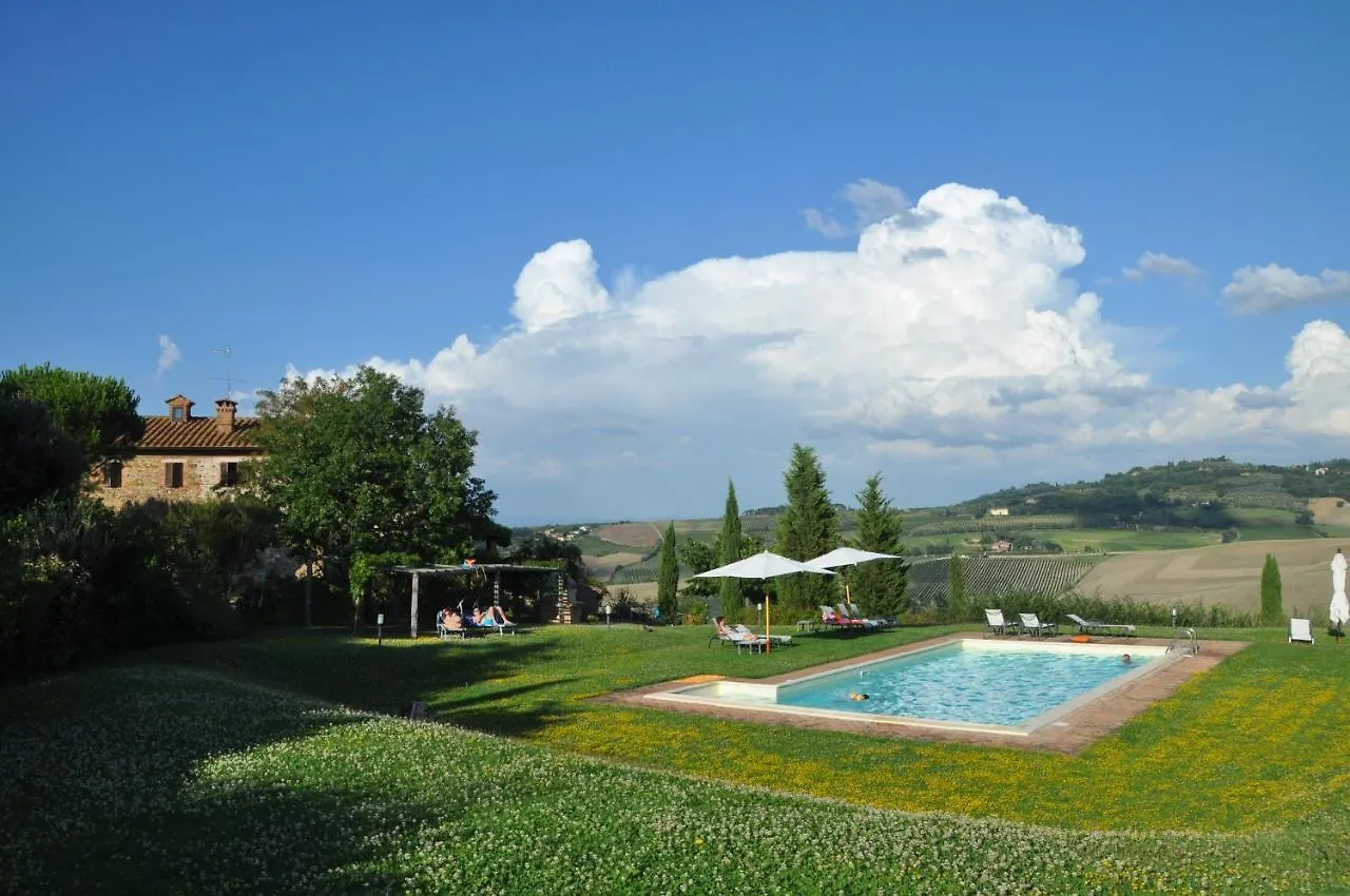 Agriturismo La Fraternita Villa Montepulciano Stazione Alloggio per agriturismo
